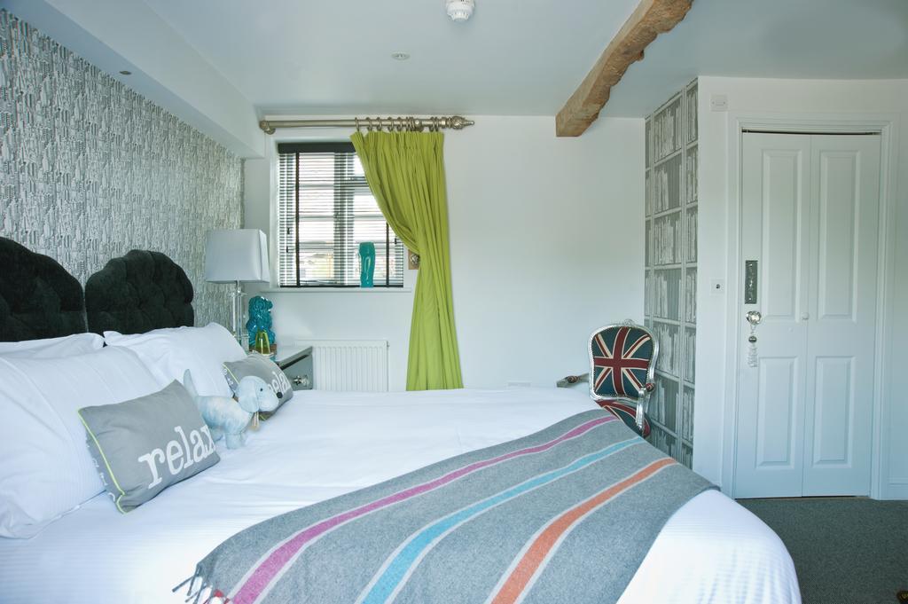 The Bell, Alderminster Bed & Breakfast Стратфорд на Ейвън Стая снимка